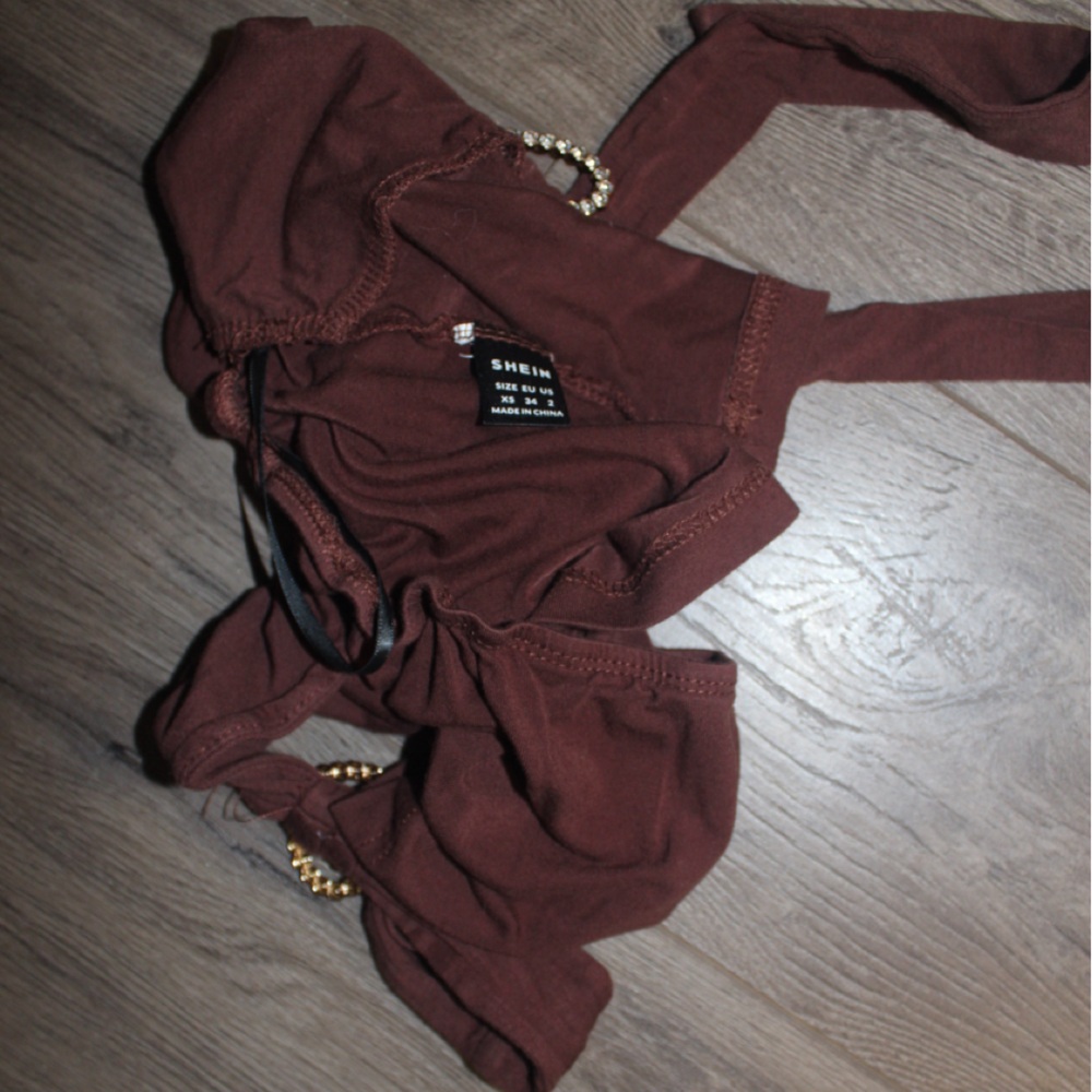 Brown Crop Top with Gold Hearts - Picture 4 of 4
